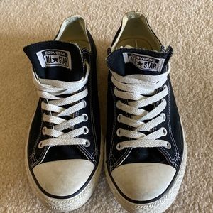 Classic black low top converse